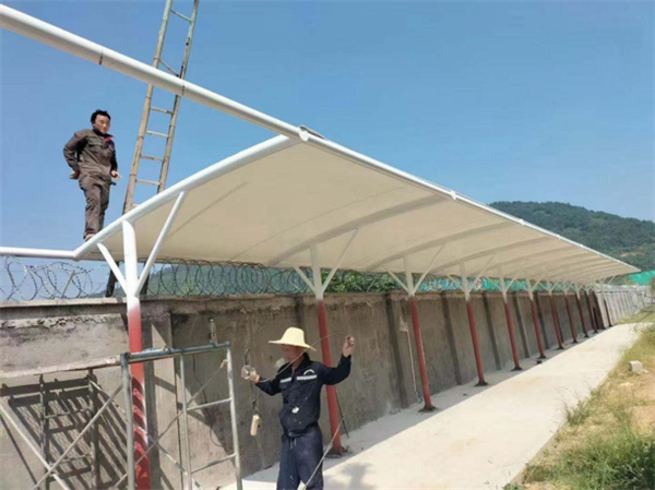 懷化萬鑫膜結(jié)構(gòu)工程有限公司,大型膜結(jié)構(gòu)設(shè)計,結(jié)構(gòu)設(shè)計,裁剪設(shè)計,膜材的加工制作